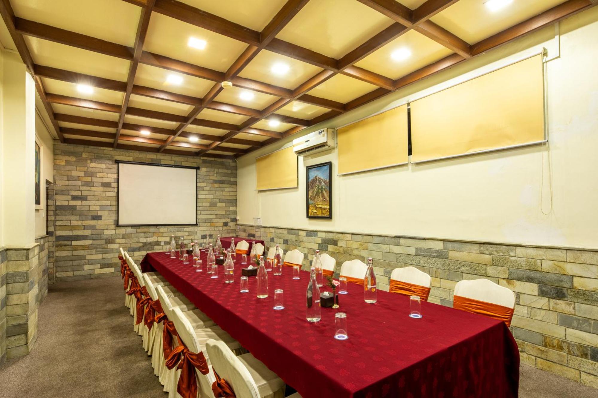 Hotel Marshyangdi Kathmandu Ngoại thất bức ảnh