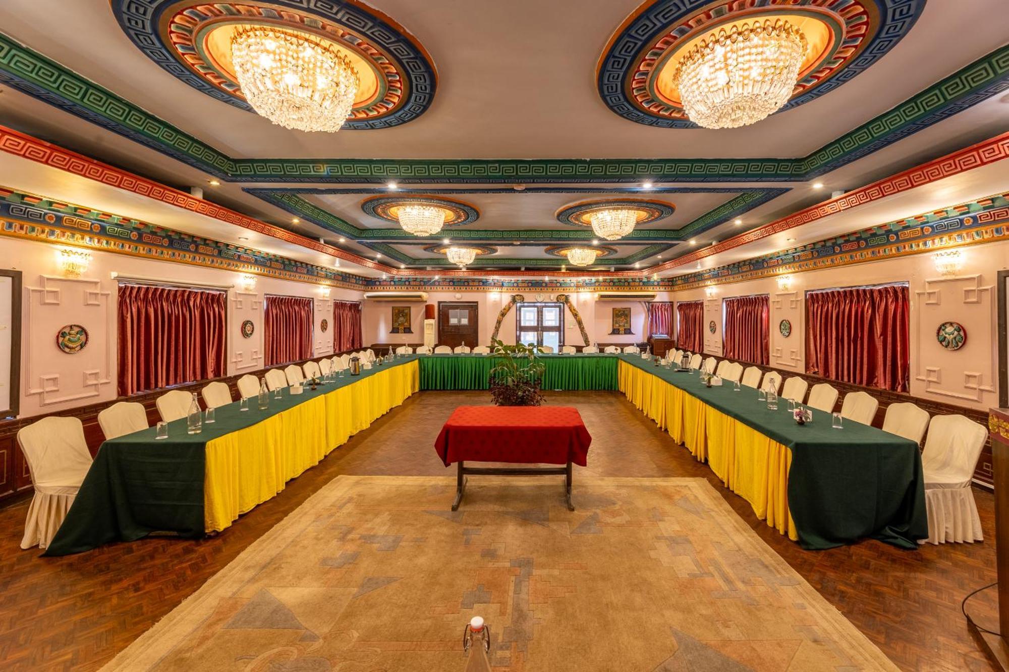 Hotel Marshyangdi Kathmandu Ngoại thất bức ảnh