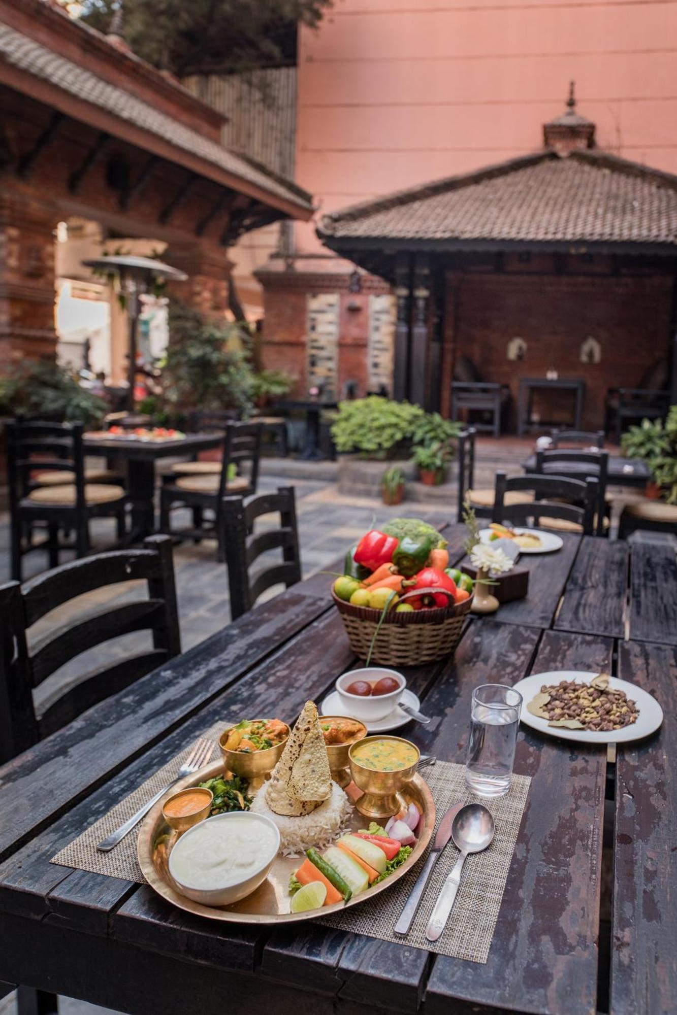 Hotel Marshyangdi Kathmandu Ngoại thất bức ảnh
